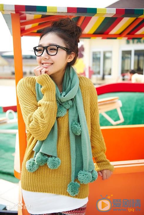 房程程时尚街拍 房程程高清写真_房程程高清剧照