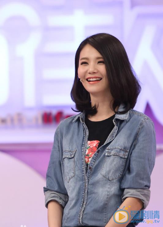 杨子祯主持节目照 杨子祯高清写真_杨子祯高清剧照
