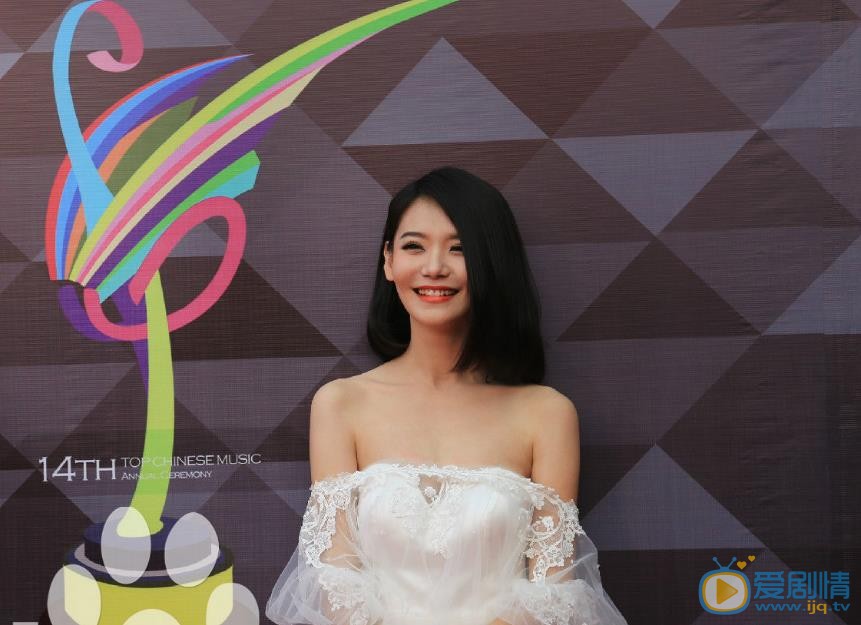 杨子祯主持节目照 杨子祯高清写真_杨子祯高清剧照