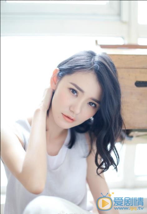 杨子祯白衣写真 杨子祯高清写真_杨子祯高清剧照