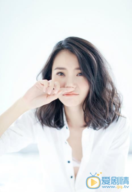 杨子祯白衣写真 杨子祯高清写真_杨子祯高清剧照