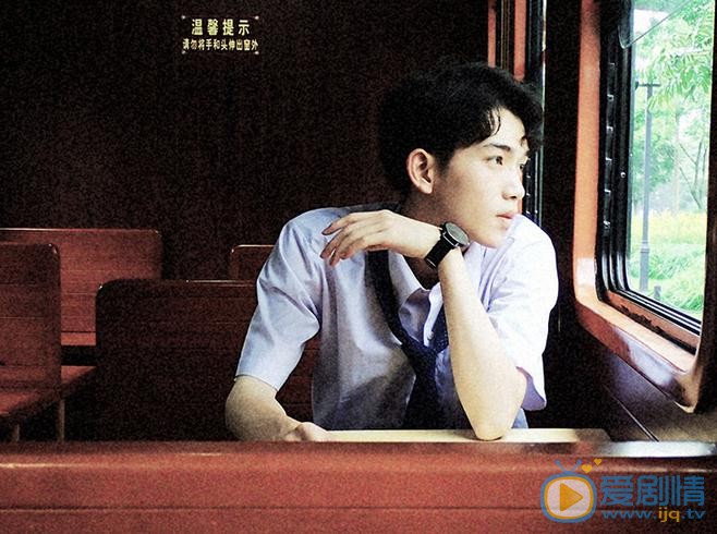 叶河林制服写真 叶河林高清写真_叶河林高清剧照