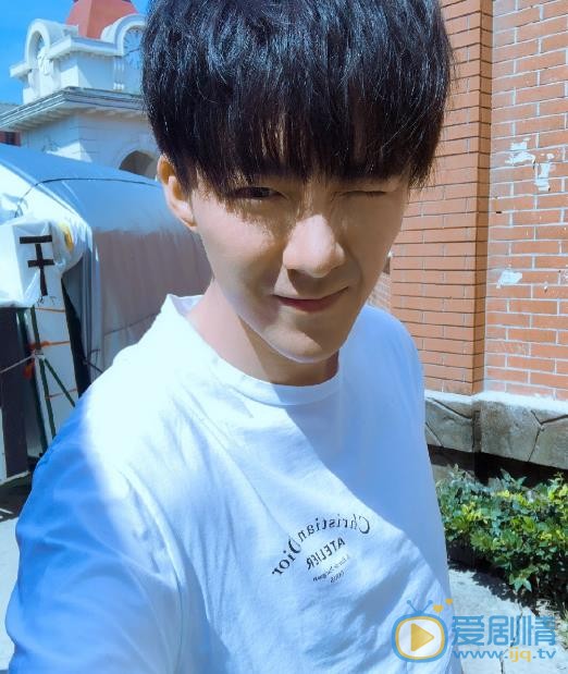 刘宇宁生活照 刘宇宁高清写真_刘宇宁高清剧照