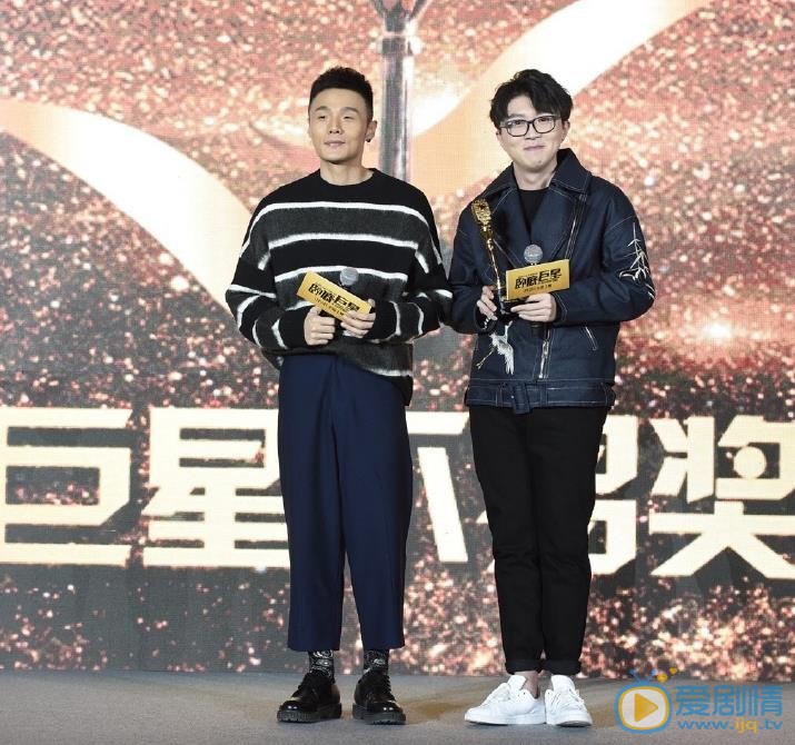 毛不易现场照 毛不易高清写真_毛不易高清剧照