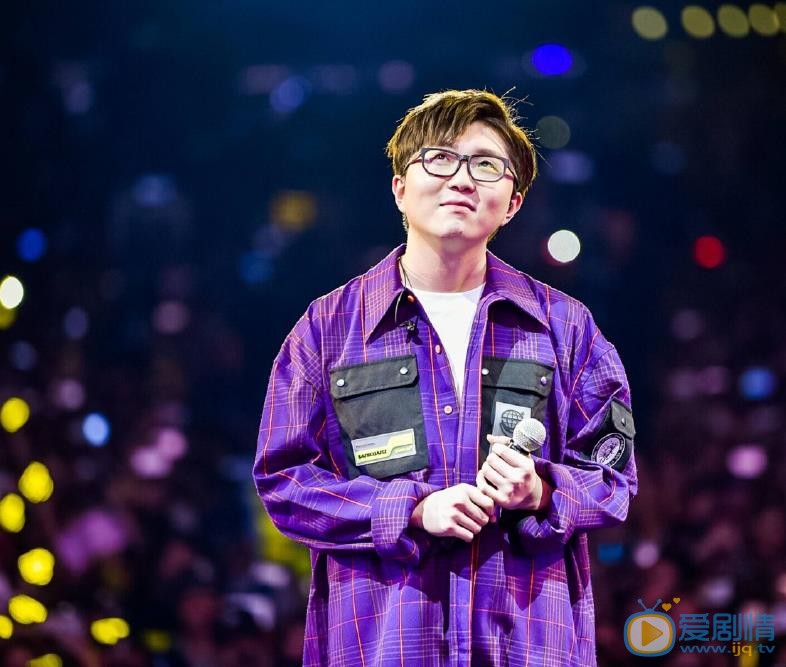 毛不易珠海沙滩音乐节照 毛不易高清写真_毛不易高清剧照