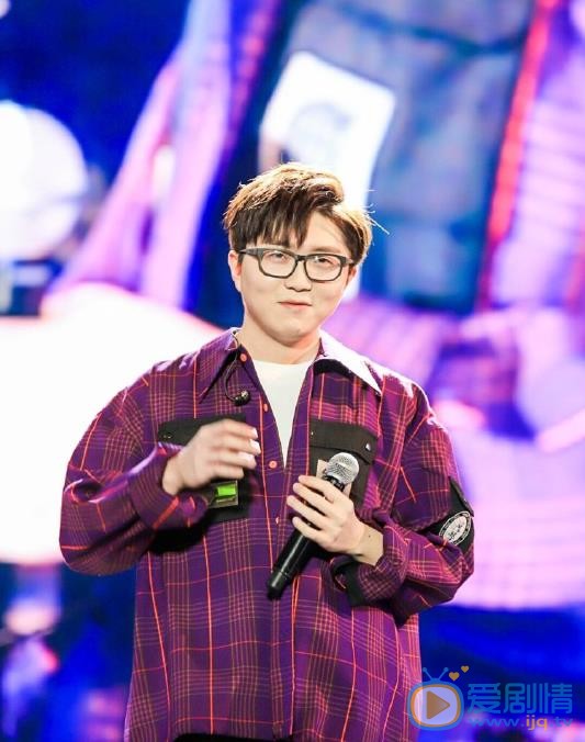 毛不易珠海沙滩音乐节照 毛不易珠海沙滩音乐节照