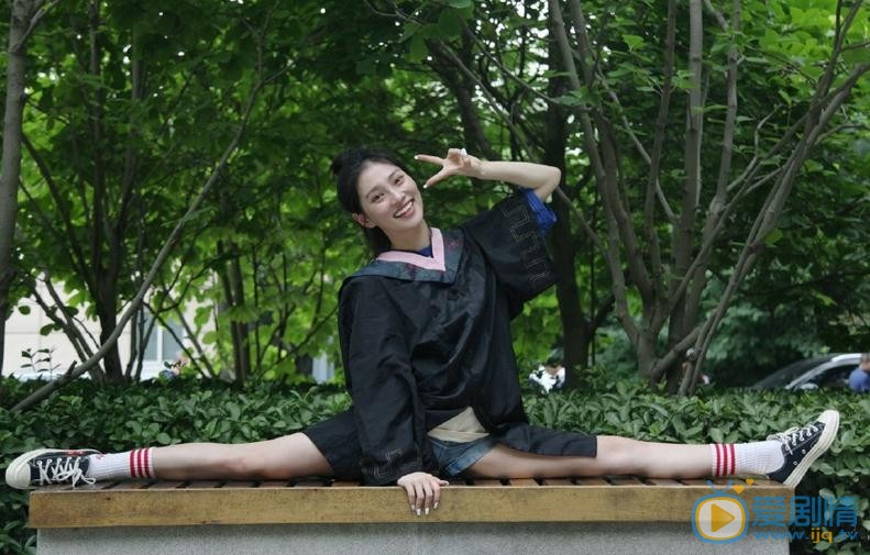李则慧毕业照 李则慧高清写真_李则慧高清剧照