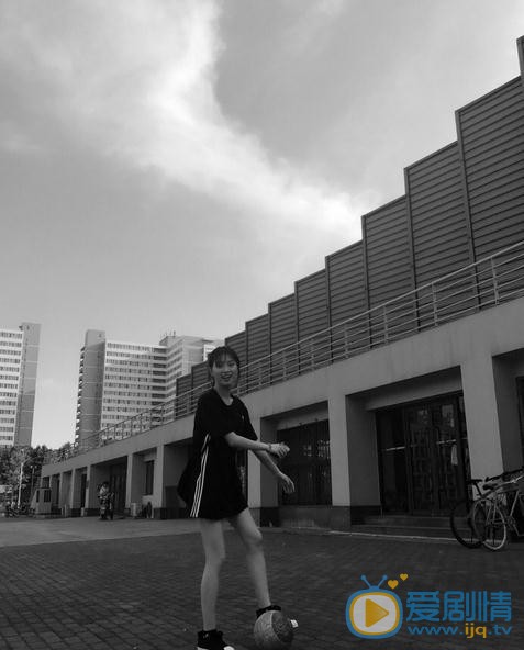 李则慧校园写真 李则慧高清写真_李则慧高清剧照