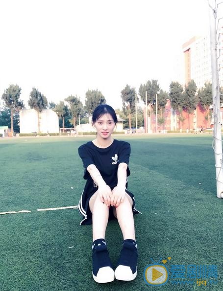 李则慧校园写真 李则慧高清写真_李则慧高清剧照
