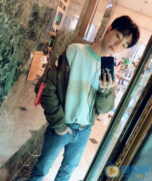 陈立农生活照 陈立农高清写真_陈立农高清剧照