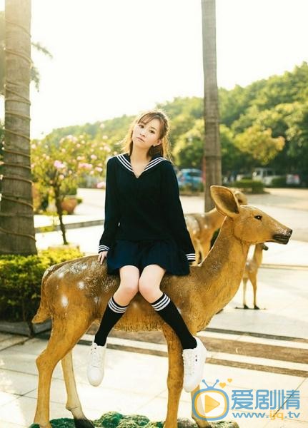 叶斯琦制服写真 叶斯琦高清写真_叶斯琦高清剧照