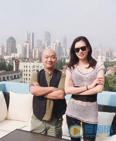 佟晨洁与人合照 佟晨洁高清写真_佟晨洁高清剧照