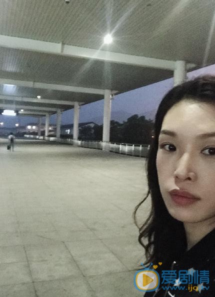 佟晨洁生活照 佟晨洁高清写真_佟晨洁高清剧照