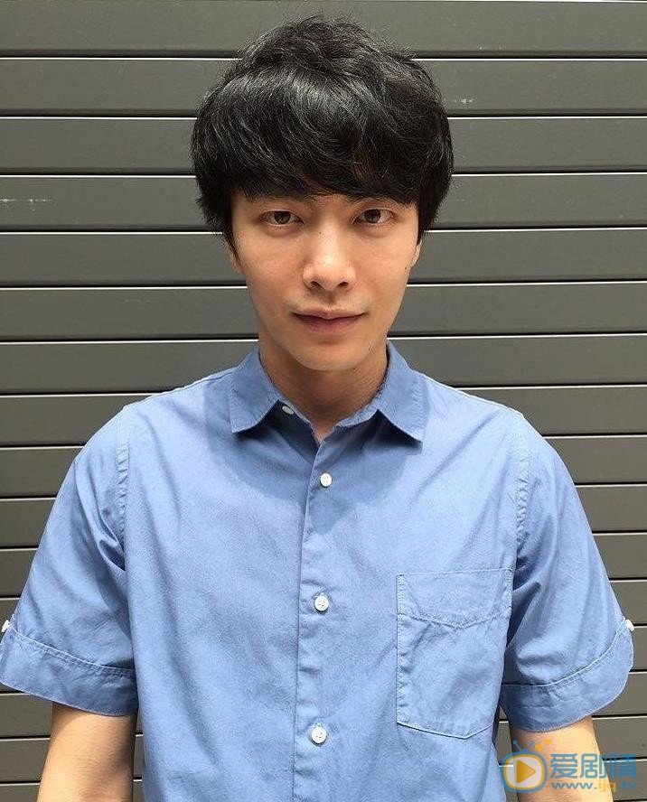 李民基自拍照 李民基高清写真_李民基高清剧照
