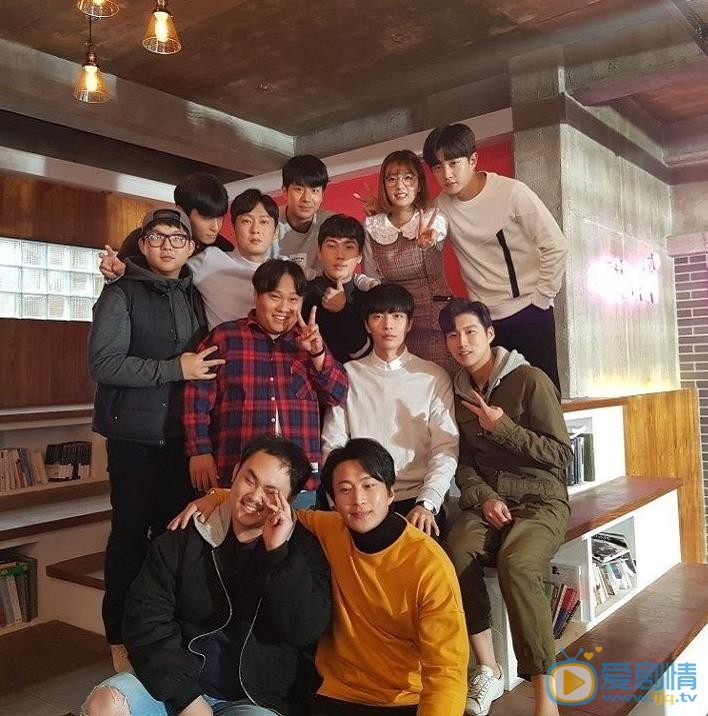 李民基生活照 李民基高清写真_李民基高清剧照