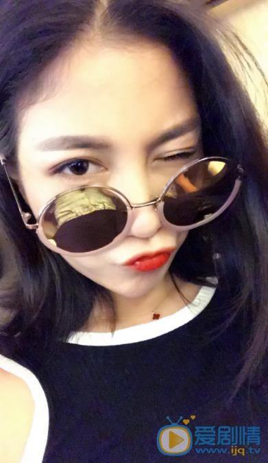 郑伊人生活照 郑伊人高清写真_郑伊人高清剧照