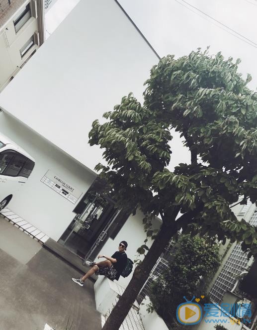李易霖生活照 李易霖高清写真_李易霖高清剧照