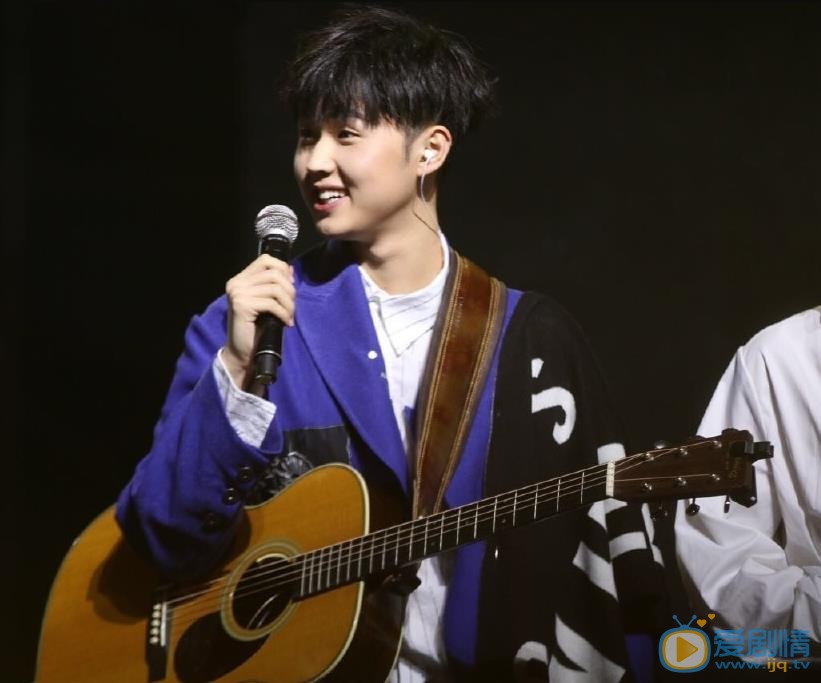 张洢豪明日之子全国巡回演唱会照 张洢豪高清写真_张洢豪高清剧照