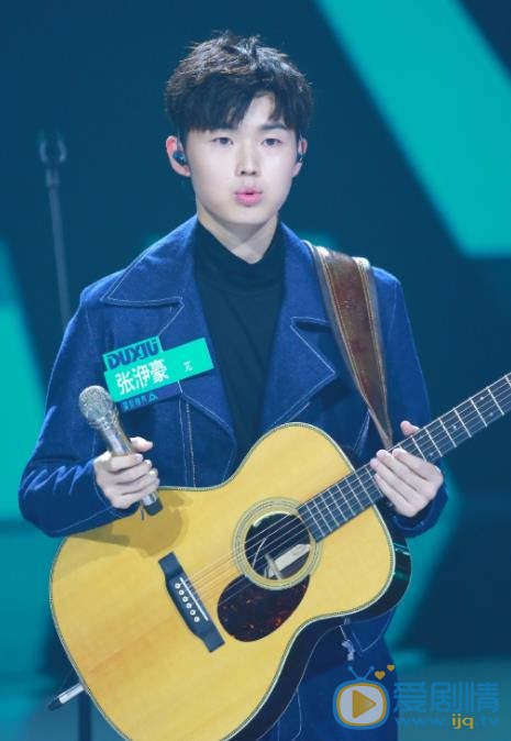 张洢豪明日之子全国巡回演唱会照 张洢豪高清写真_张洢豪高清剧照