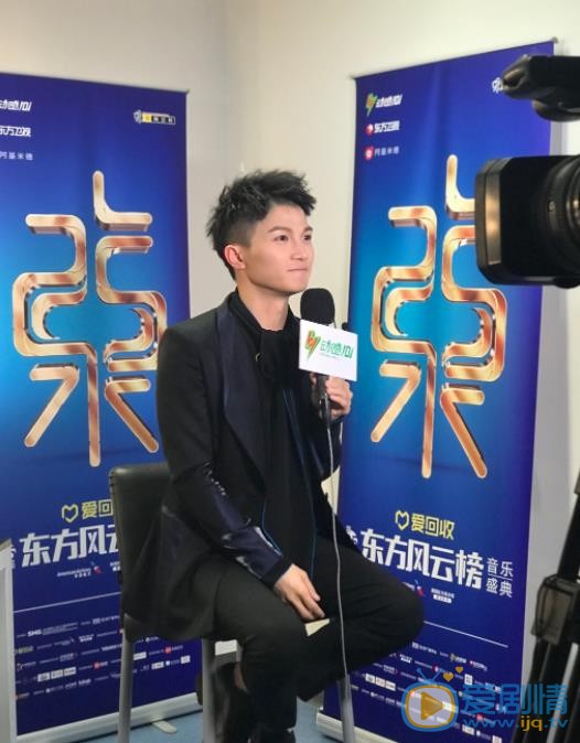 周深现场照 周深高清写真_周深高清剧照