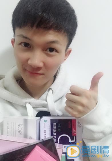 周深生活照 周深高清写真_周深高清剧照