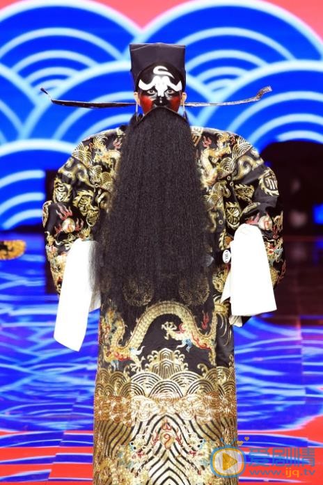 周深参加节目照 周深高清写真_周深高清剧照