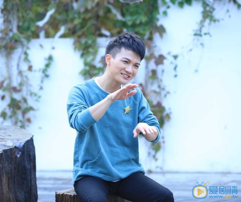 周深参加节目照 周深高清写真_周深高清剧照