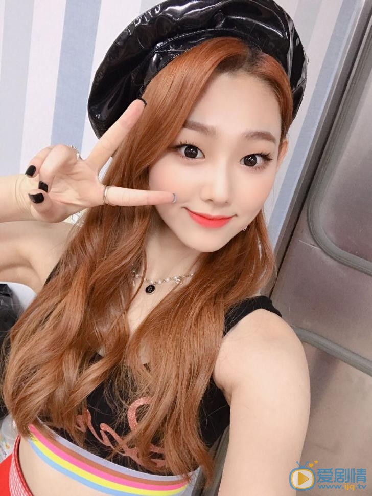 康美娜可爱自拍 康美娜高清写真_康美娜高清剧照