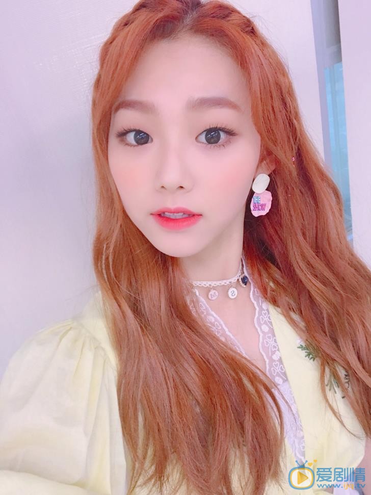 康美娜可爱自拍 康美娜高清写真_康美娜高清剧照