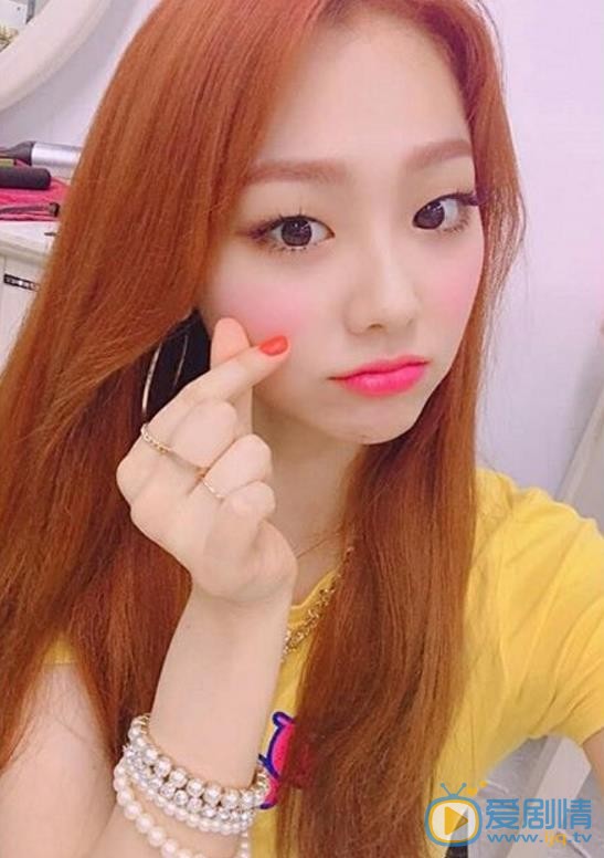 康美娜可爱自拍 康美娜高清写真_康美娜高清剧照