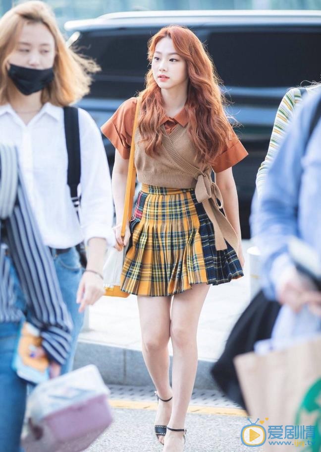 康美娜机场照 康美娜高清写真_康美娜高清剧照