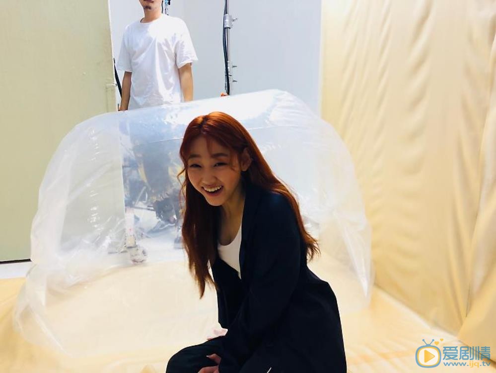 康美娜生活照 康美娜高清写真_康美娜高清剧照