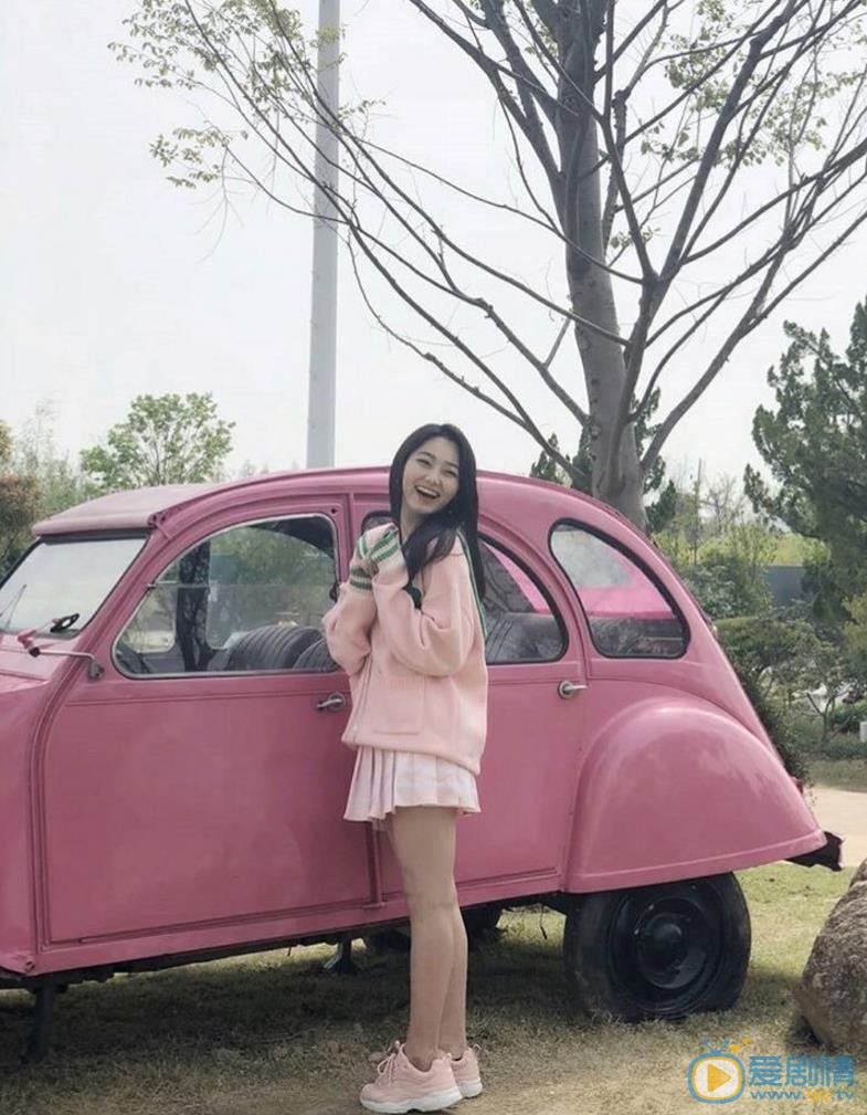 康美娜生活照 康美娜高清写真_康美娜高清剧照