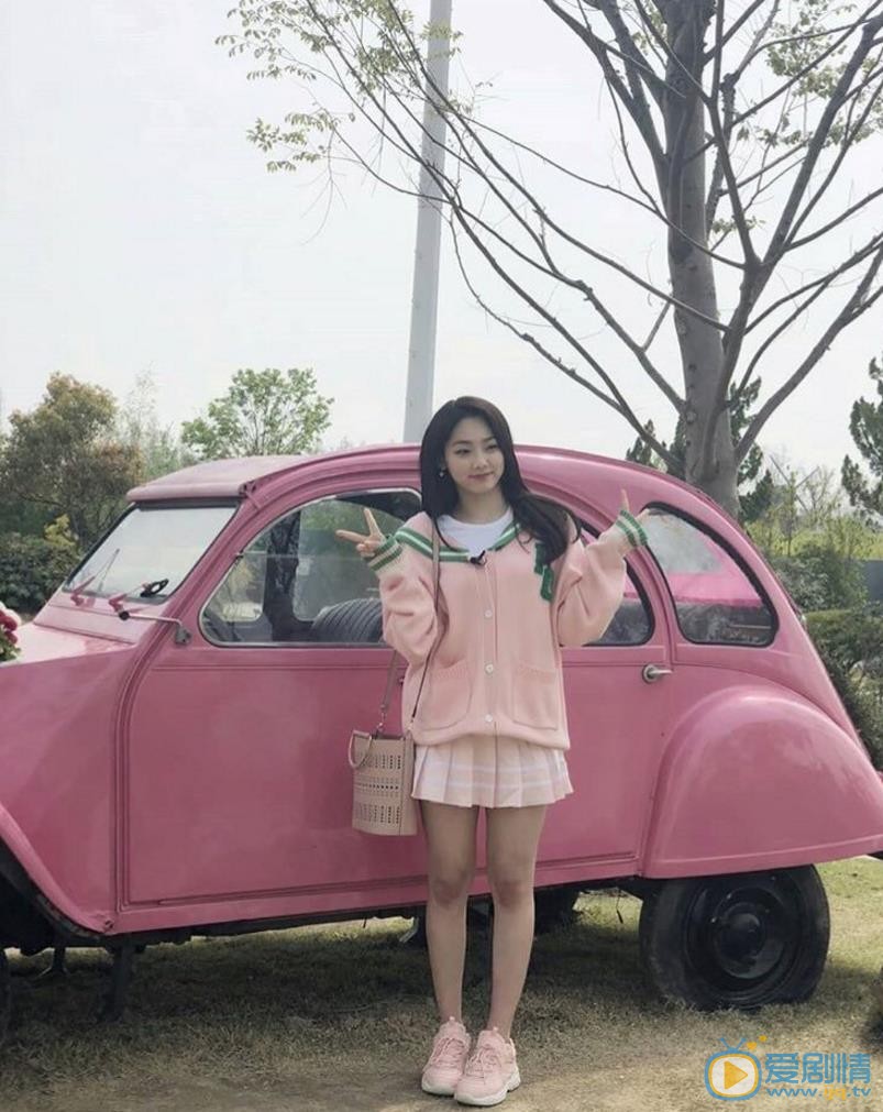 康美娜生活照 康美娜高清写真_康美娜高清剧照