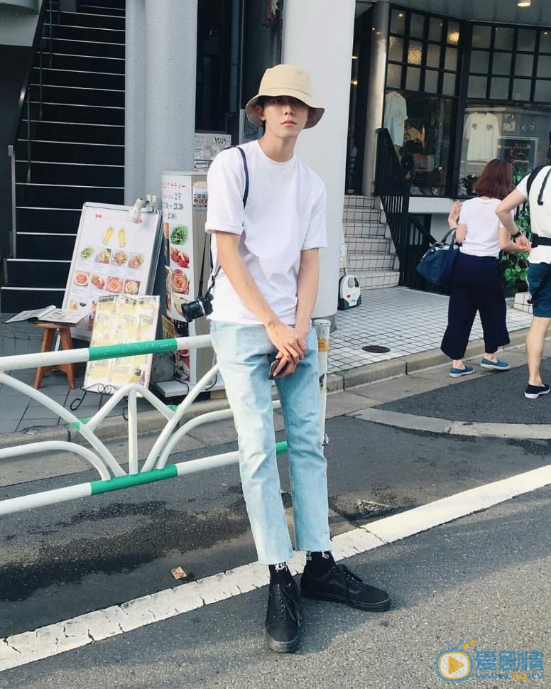 朱宇宰街拍照 朱宇宰高清写真_朱宇宰高清剧照