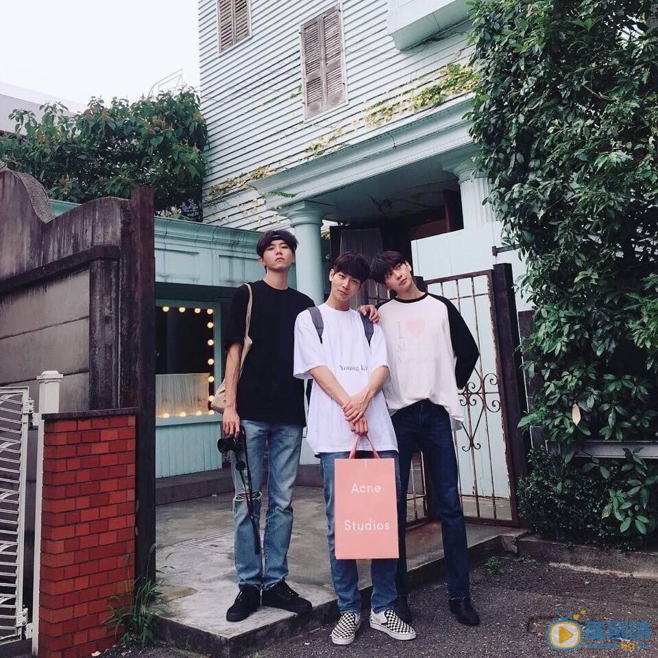 朱宇宰街拍照 朱宇宰高清写真_朱宇宰高清剧照