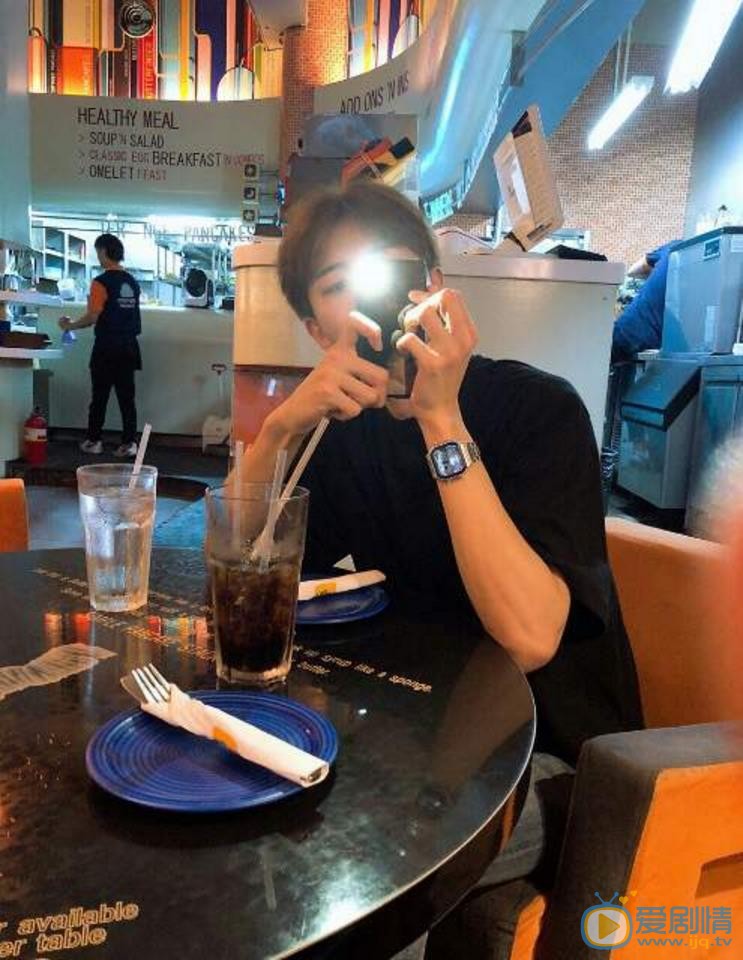 朱宇宰生活照 朱宇宰高清写真_朱宇宰高清剧照