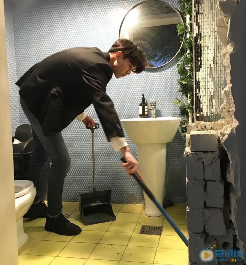 朱宇宰生活照 朱宇宰高清写真_朱宇宰高清剧照