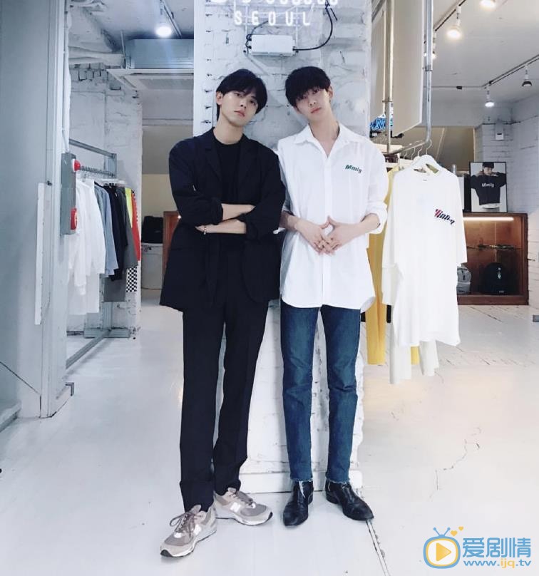 朱宇宰与人合照 朱宇宰高清写真_朱宇宰高清剧照