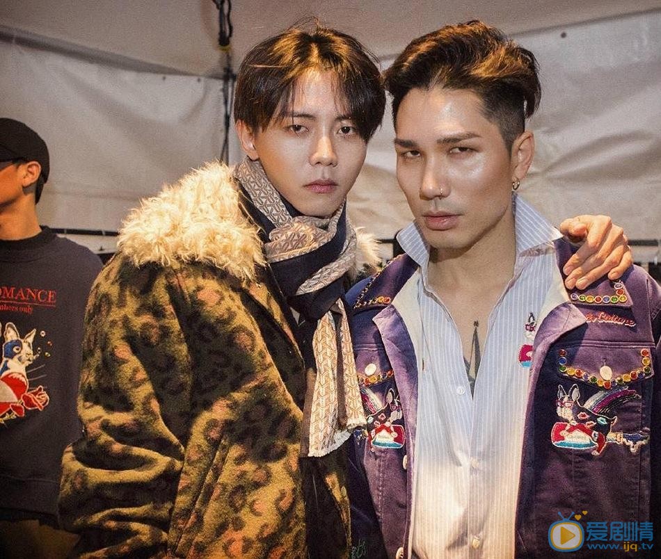 朱宇宰与人合照 朱宇宰高清写真_朱宇宰高清剧照