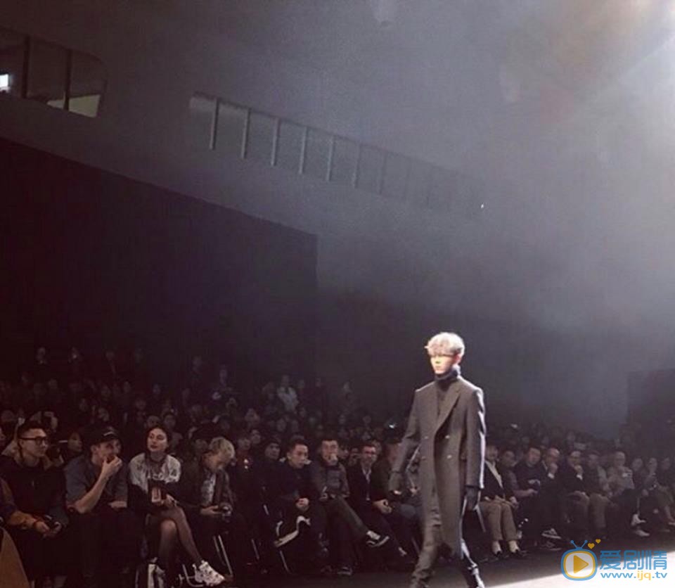 朱宇宰时装秀 朱宇宰高清写真_朱宇宰高清剧照
