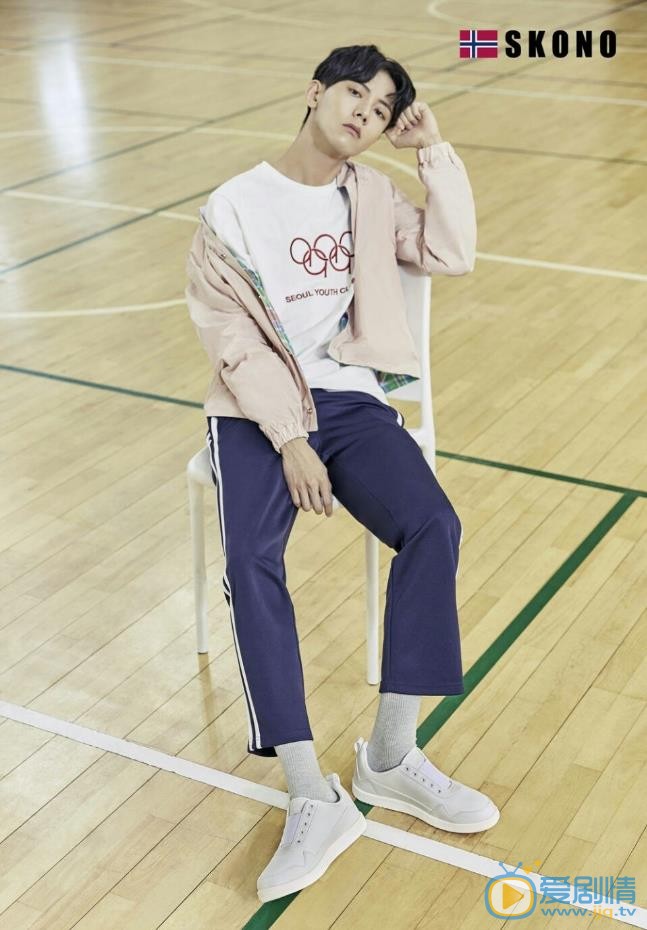 朱宇宰SKONOLOOKBOOK代言写真 朱宇宰高清写真_朱宇宰高清剧照