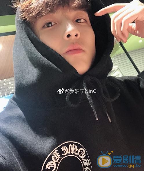 罗浩宁生活照 罗浩宁高清写真_罗浩宁高清剧照