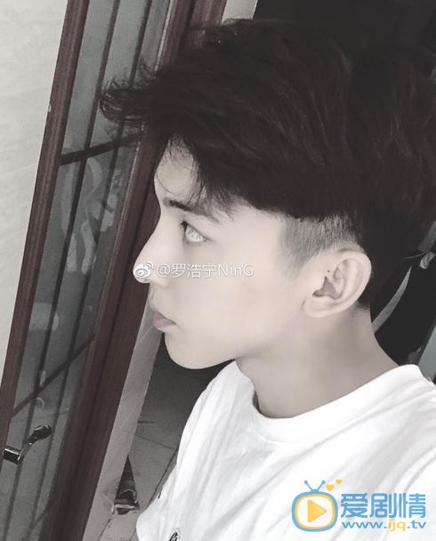 罗浩宁生活照 罗浩宁高清写真_罗浩宁高清剧照