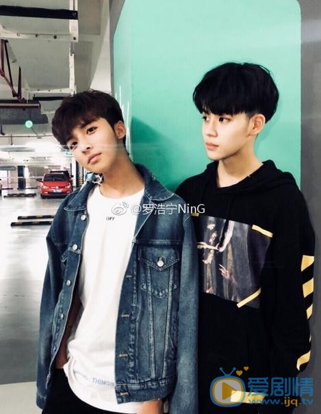 罗浩宁与人合照 罗浩宁高清写真_罗浩宁高清剧照