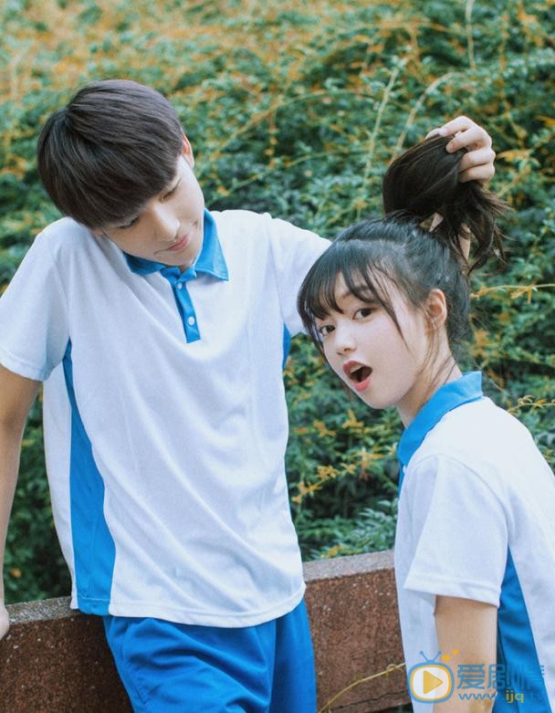 罗浩宁制服写真 罗浩宁高清写真_罗浩宁高清剧照
