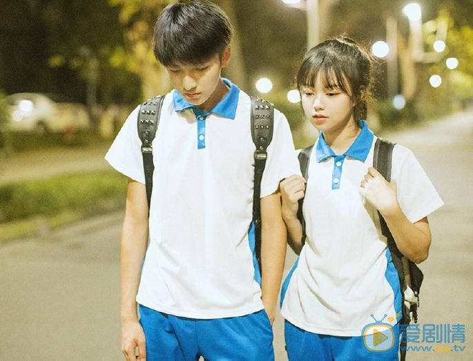 罗浩宁制服写真 罗浩宁高清写真_罗浩宁高清剧照
