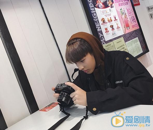 罗浩宁生活照 罗浩宁高清写真_罗浩宁高清剧照