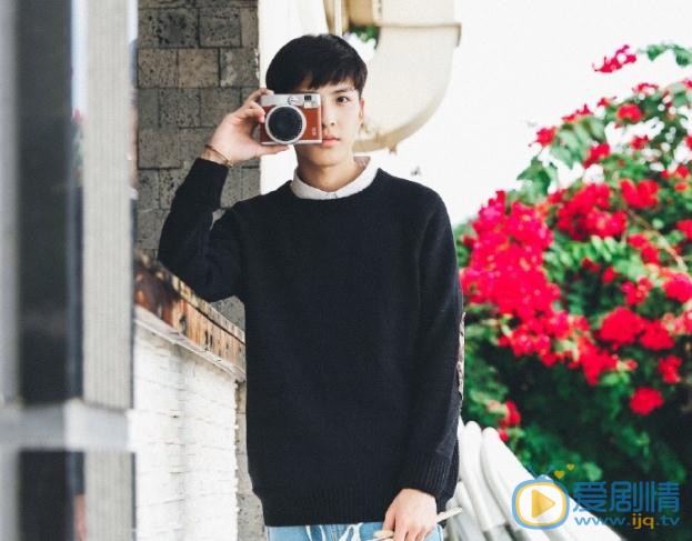 罗浩宁街拍写真 罗浩宁高清写真_罗浩宁高清剧照