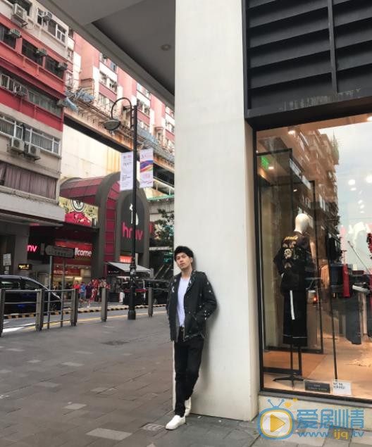 王小天生活照 王小天高清写真_王小天高清剧照